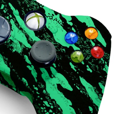 Xbox 360 Glow In The Dark modded controller